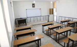 کلنگ‌زنی ساخت ۳۰ کلاس درس در شهرستان جیرفت