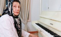 زنی از جنس رادیو