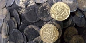 کشف ۶۰ قطعه سکه عتیقه در کرمان