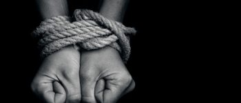 کودک قربانی اختلاف
