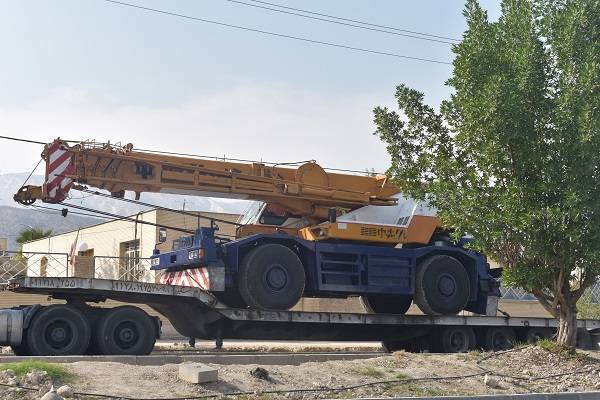 قاچاق به سنگینی جرثقیل