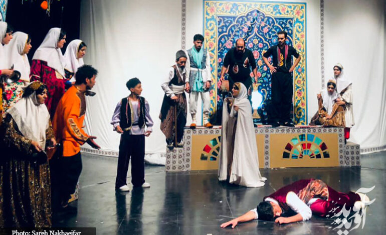 اندر احوالات کوچه باغ له له