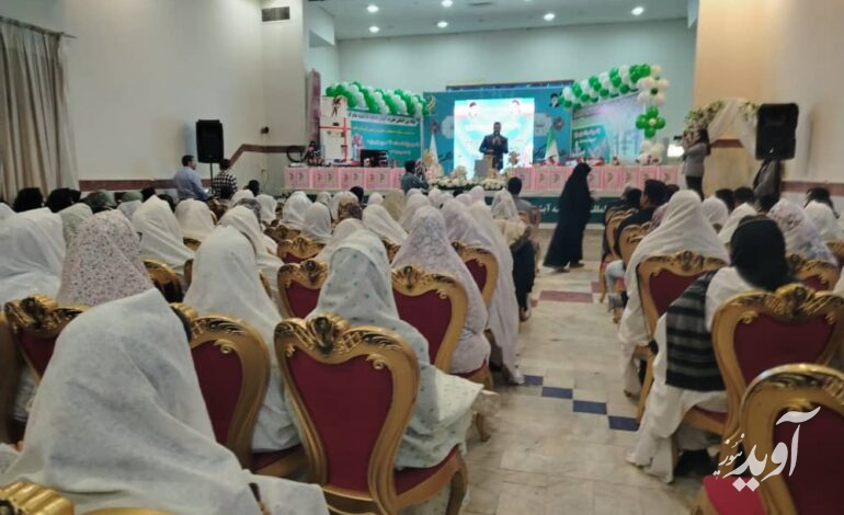 اهدای ۷۰ سری جهیزیه توسط بنیاد بین‌المللی خیریه آبشار عاطفه‌ها به زوجین کم‌برخوردار کرمان